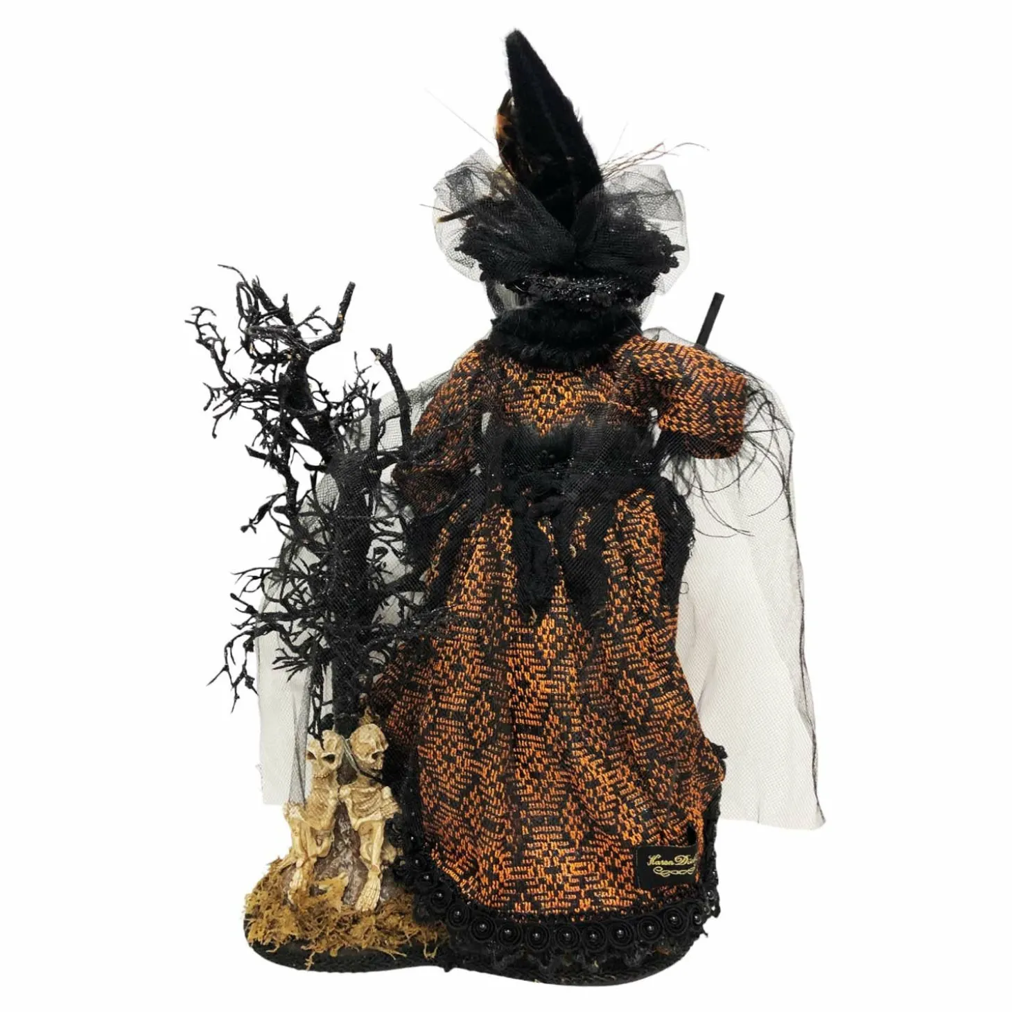 Halloween Decor>Roger's Gardens Tabitha Keeper Of The Trail Witch - 22" Tall